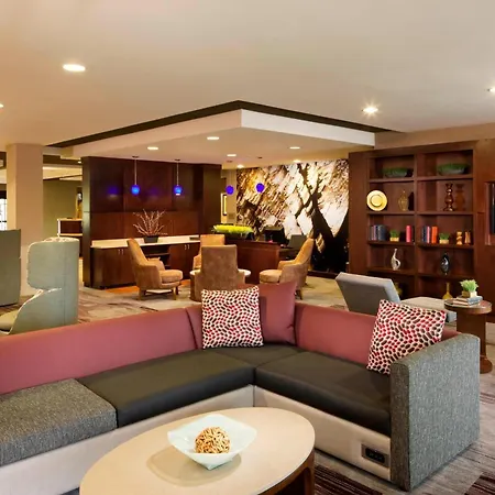Courtyard By Marriott Jackson Hotel